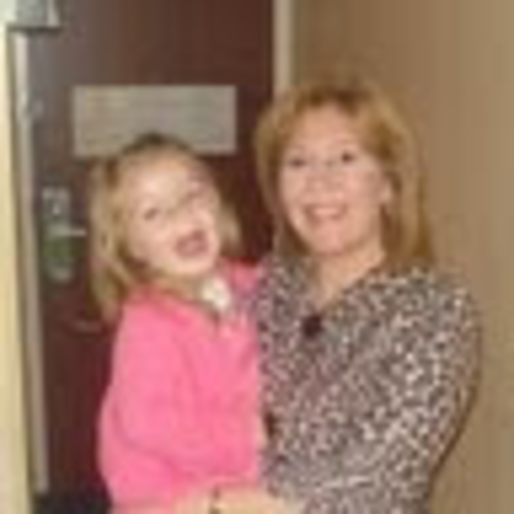 Meet your Posher, Julie